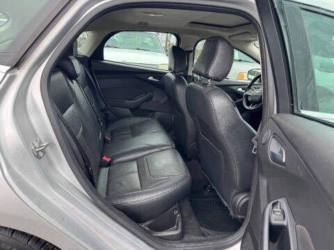2017 Ford Focus Titanium