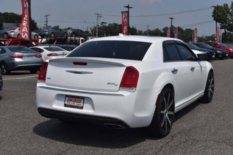 2016 Chrysler 300 C