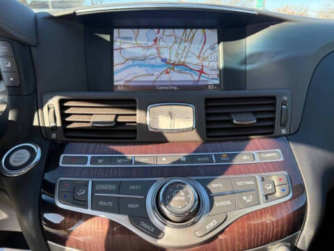 2017 Infiniti Q70L 3.7