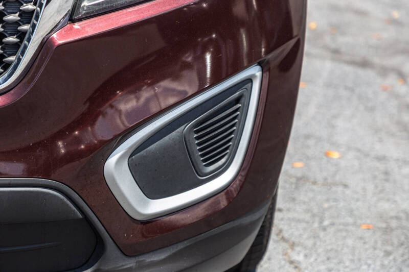 2018 Kia Sorento L