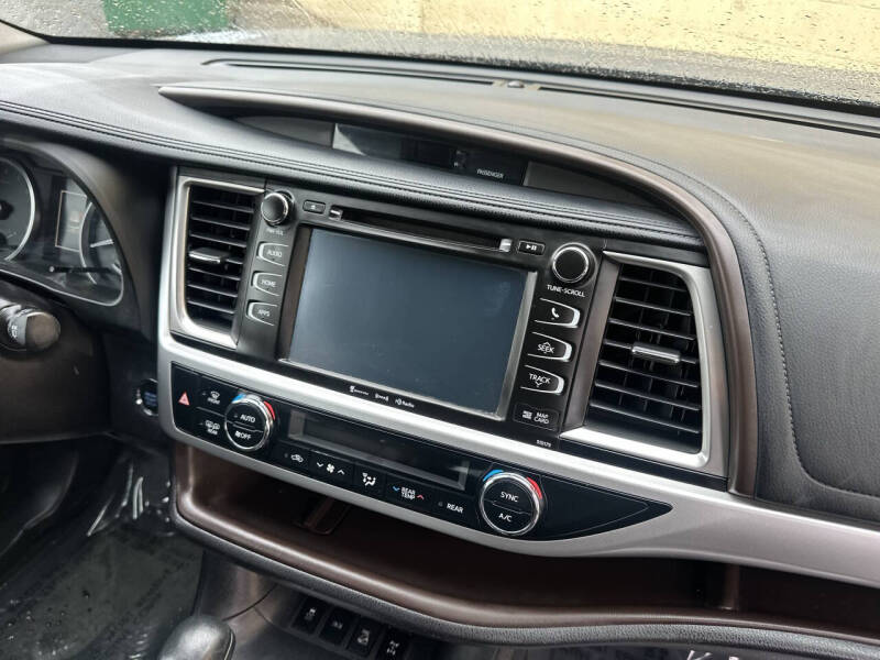 2018 Toyota Highlander XLE