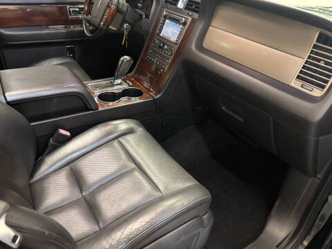 2014 Lincoln Navigator