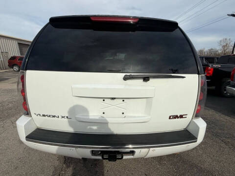 2007 GMC Yukon XL Denali