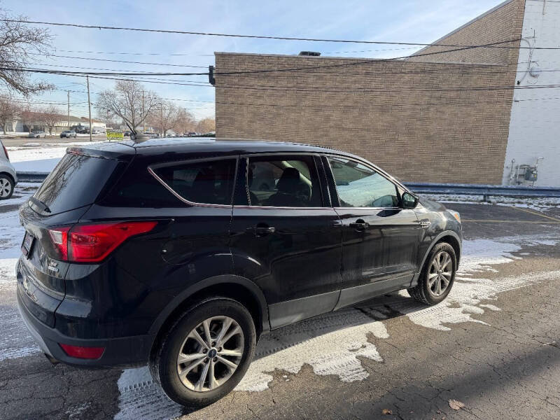 2019 Ford Escape SE