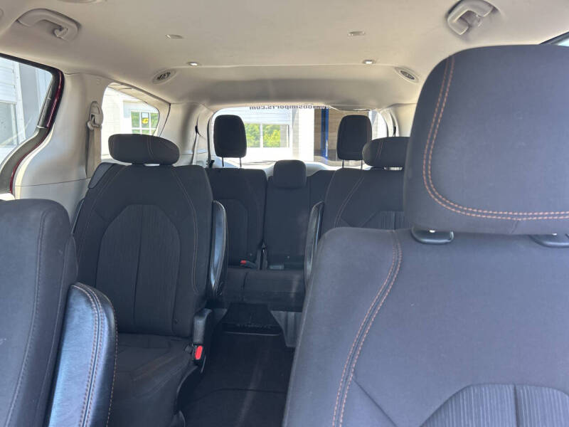 2017 Chrysler Pacifica Touring