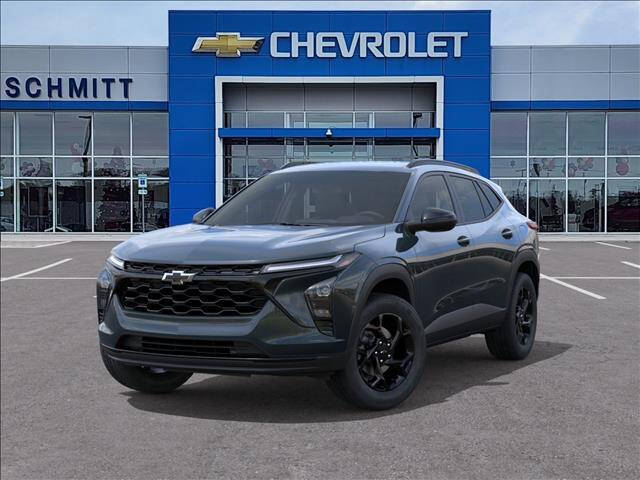2026 Chevrolet Trax LT - Photo 6