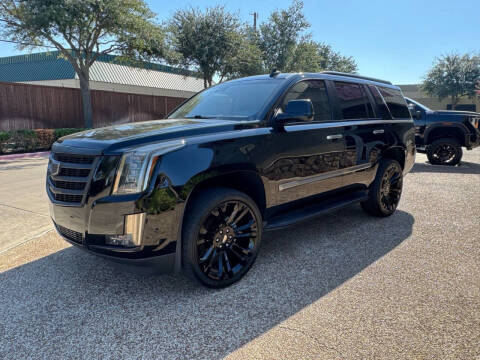 2018 Cadillac Escalade Luxury