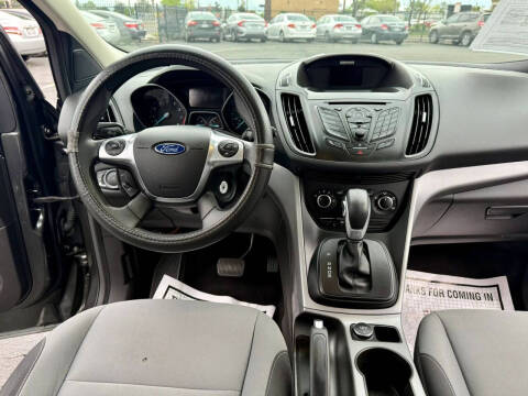 2015 Ford Escape SE
