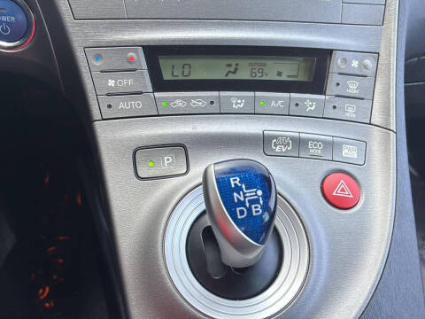 2014 Toyota Prius Plug-in Hybrid