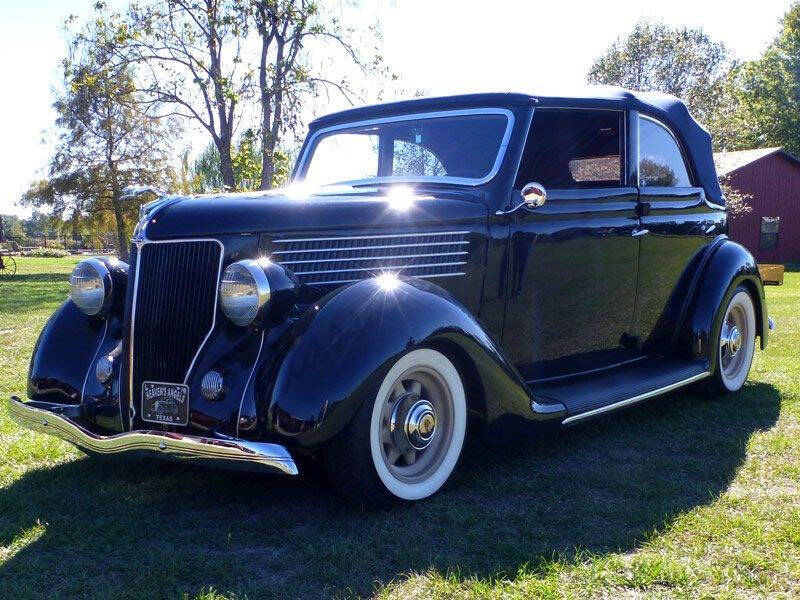 1936 Ford Model 68