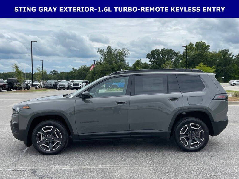 2026 Jeep Cherokee Laredo