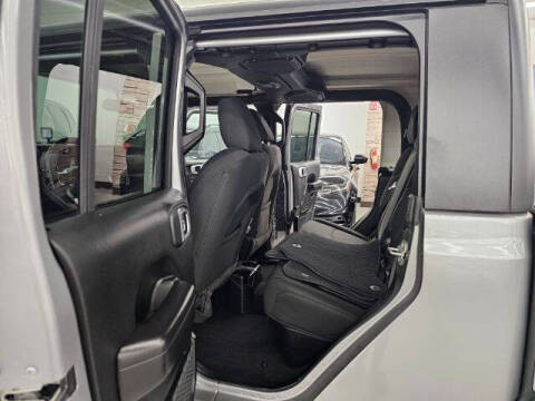 2020 Jeep Gladiator Sport