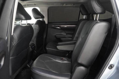 2024 Toyota Highlander Platinum