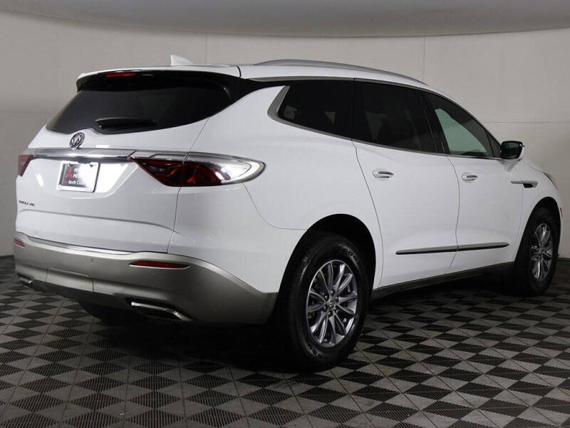 2024 Buick Enclave Premium
