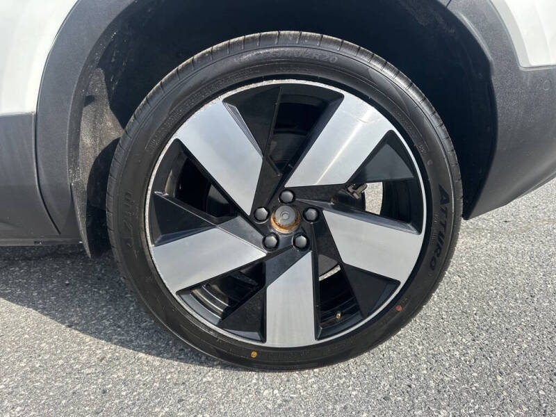 2023 Volvo C40 Recharge Twin Ultimate