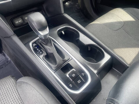 2019 Hyundai Santa Fe SE 2.4L