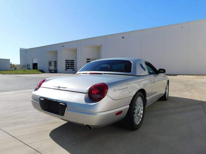 2004 Ford Thunderbird Deluxe