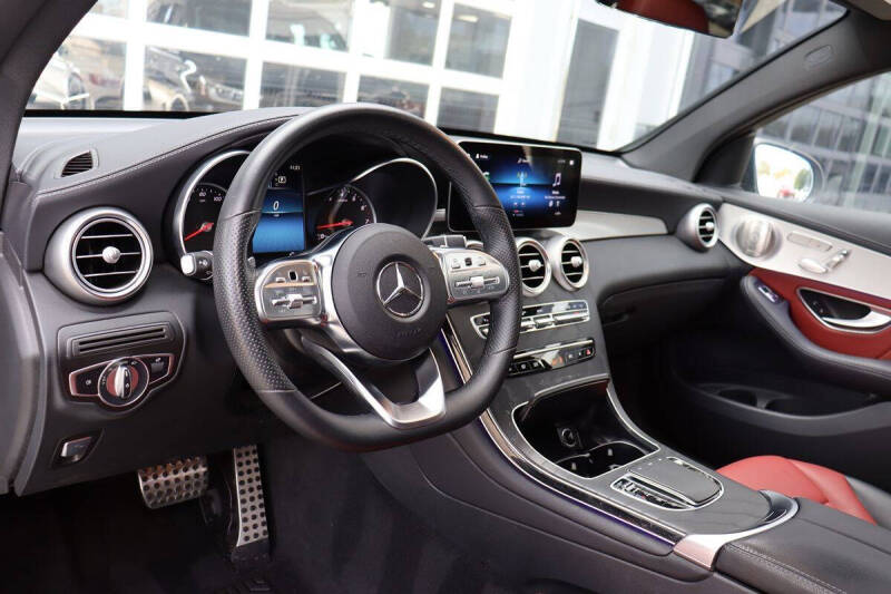 2021 Mercedes-Benz GLC GLC 300 4MATIC