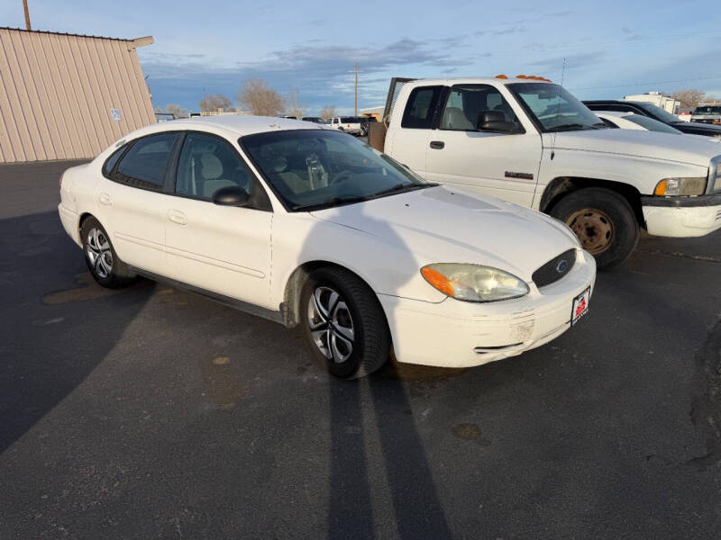 2005 Ford Taurus SE