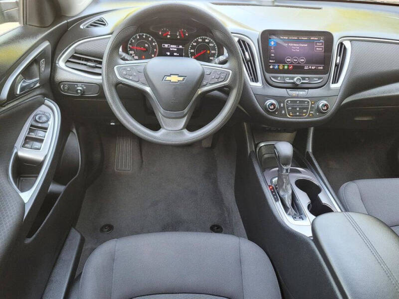 2022 Chevrolet Malibu LT