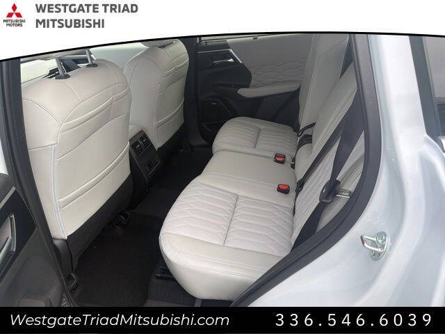 2026 Mitsubishi Outlander SEL
