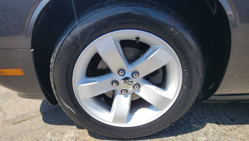 2014 Dodge Challenger SXT