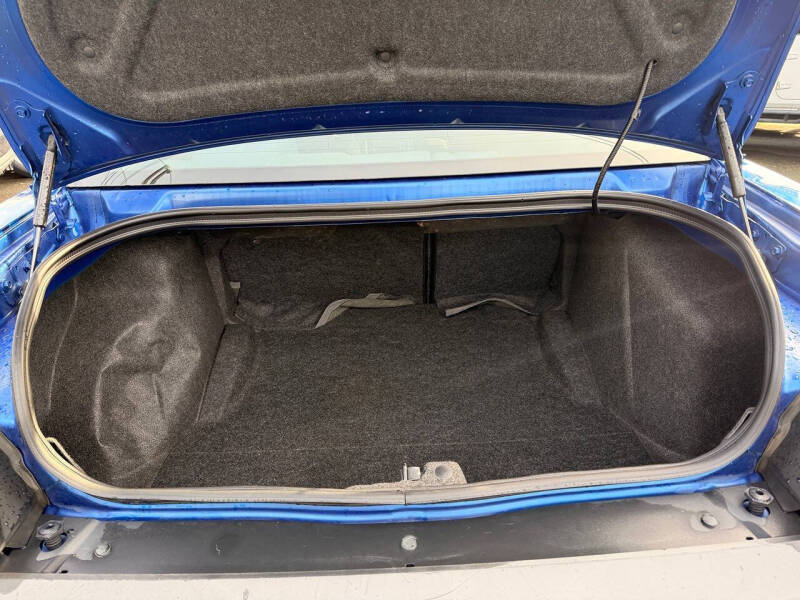 2012 Dodge Challenger SXT