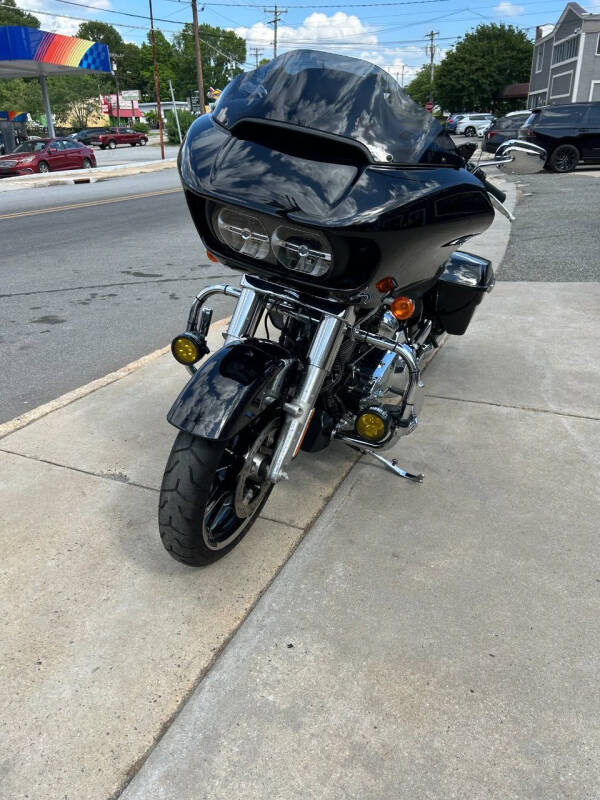 2021 Harley-Davidson Road Glide FLTRX