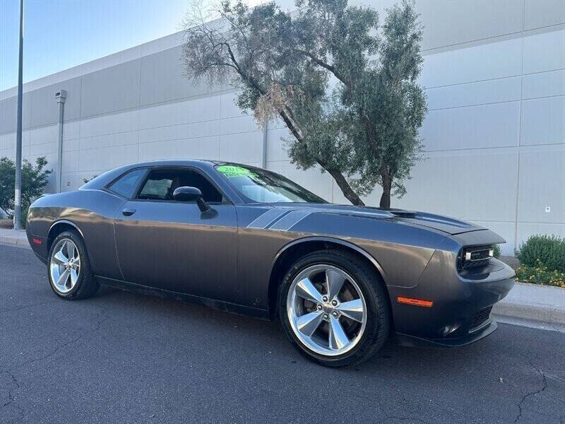 2015 Dodge Challenger SXT
