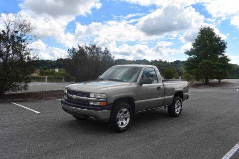 2001 Chevrolet Silverado 1500 for sale at Alpha Motors in Knoxville TN