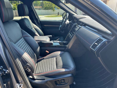 2017 Land Rover Discovery HSE Luxury