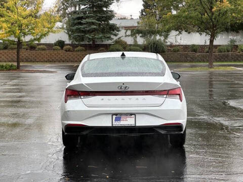 2021 Hyundai Elantra