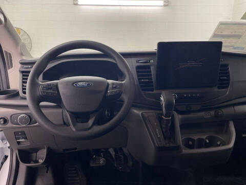 2026 Ford Transit 250