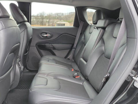 2020 Jeep Cherokee Altitude