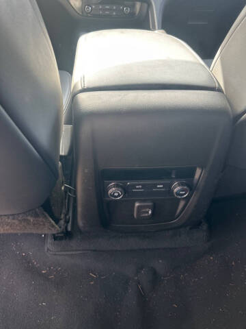 2022 Buick Enclave Essence