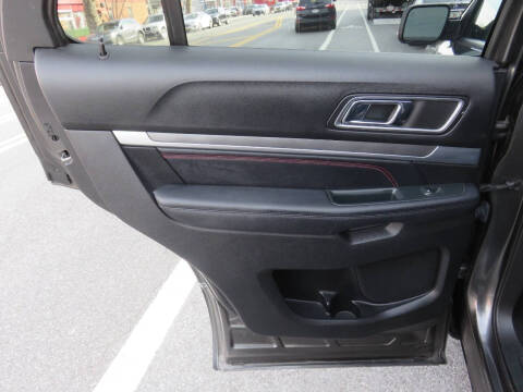 2018 Ford Explorer Sport