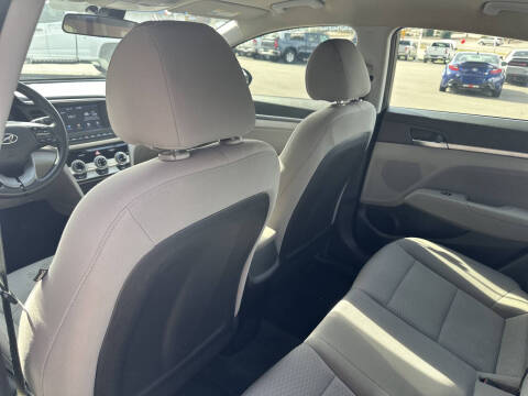 2019 Hyundai Elantra