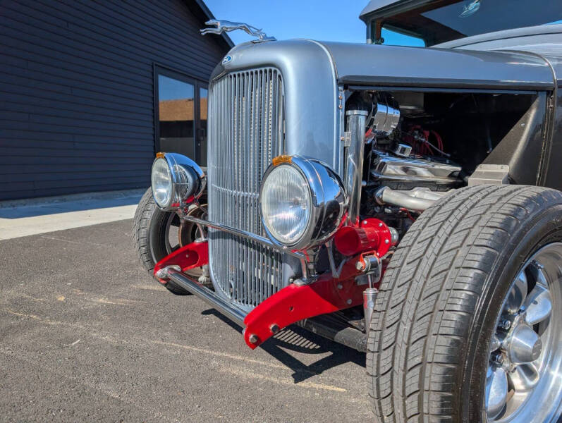1933 Ford Model BB