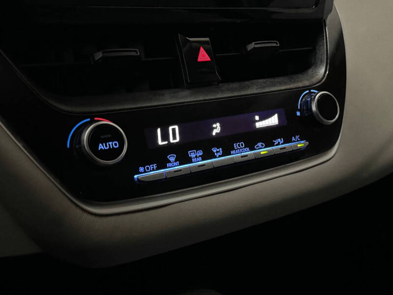 2020 Toyota Corolla Hybrid LE