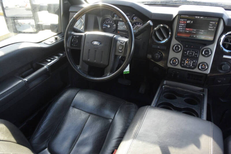 2016 Ford F-250 Super Duty Platinum