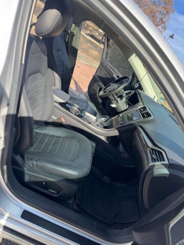 2013 Ford Fusion Hybrid SE