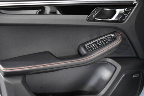 2023 Porsche Macan S