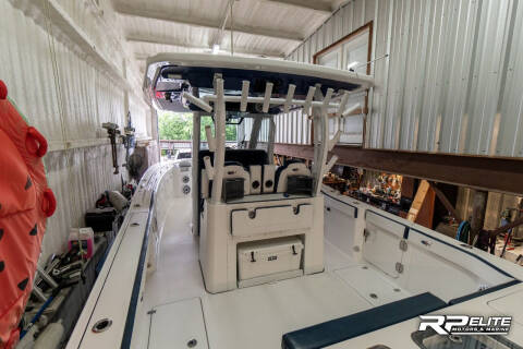 2021 Crevalle 33