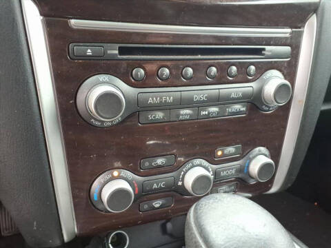 2016 Nissan Pathfinder SL