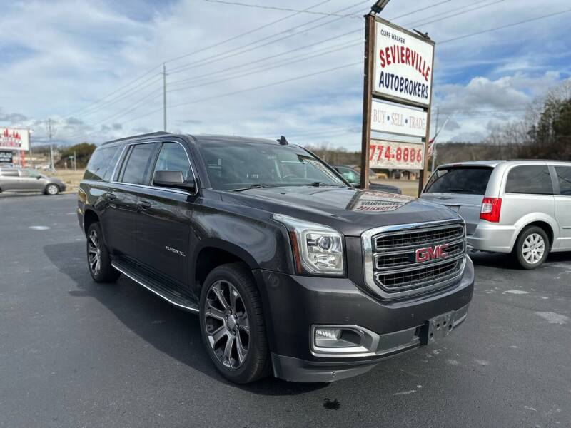 2016 GMC Yukon XL for sale at Sevierville Autobrokers LLC in Sevierville TN