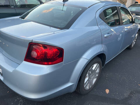 2013 Dodge Avenger SE