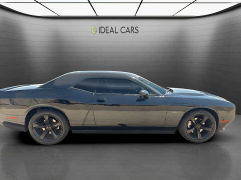 2017 Dodge Challenger R/T