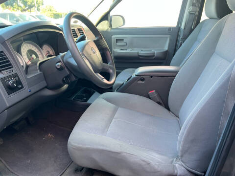 2006 Dodge Dakota SLT