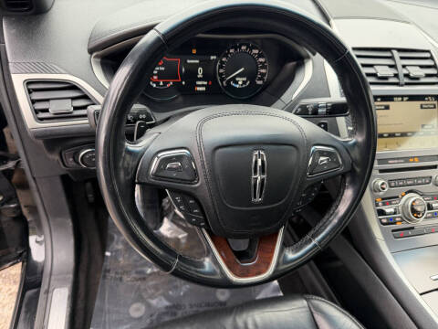 2018 Lincoln MKZ Select