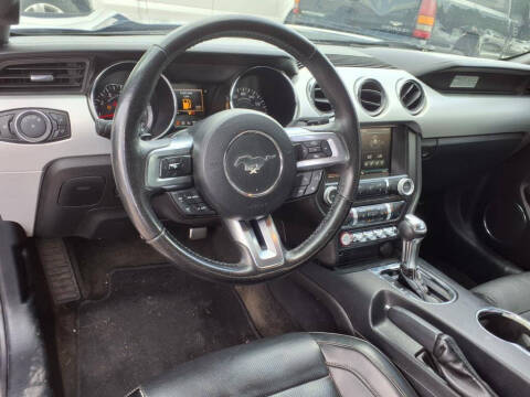 2015 Ford Mustang EcoBoost Premium